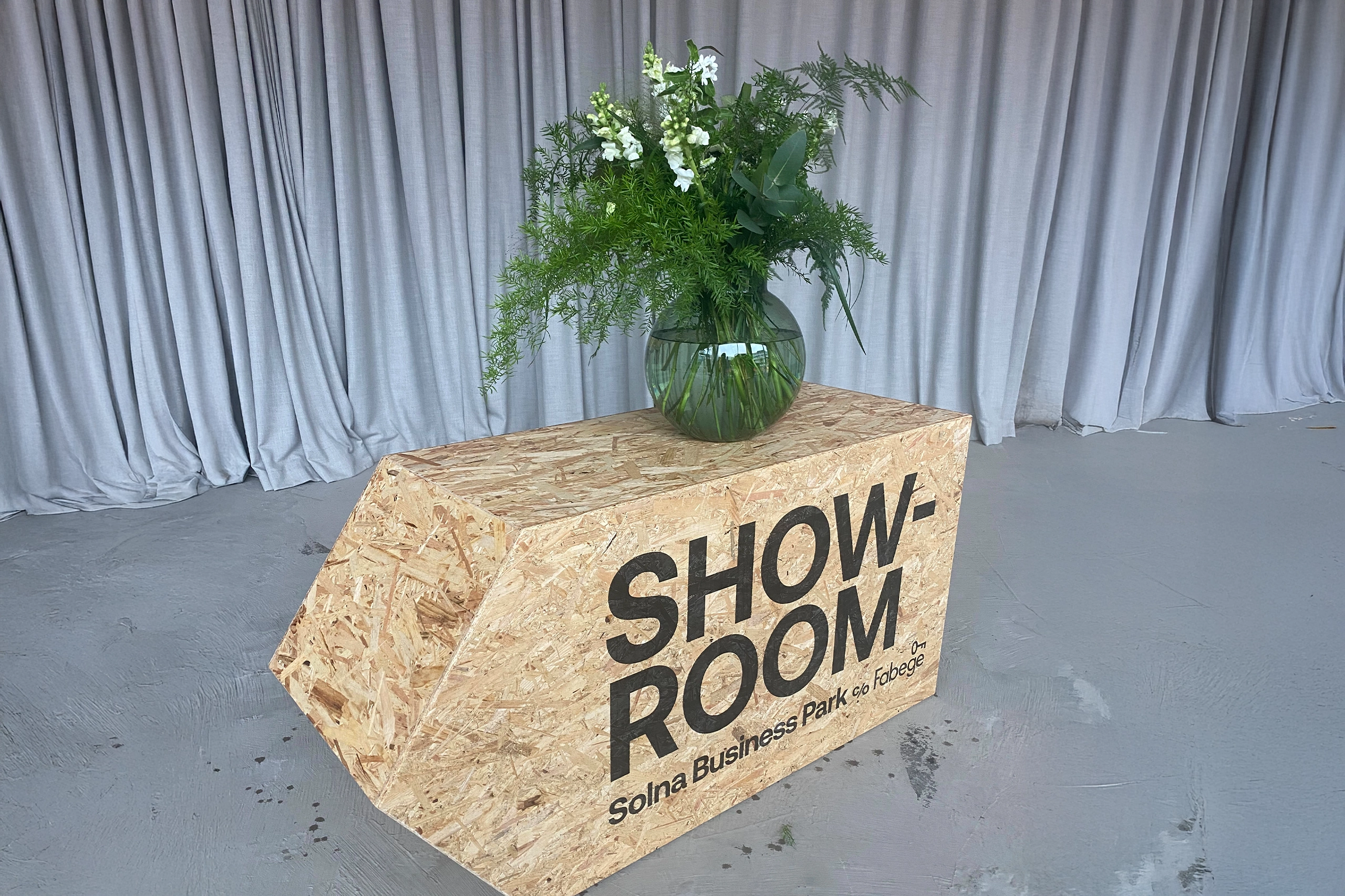 Showroom_01
